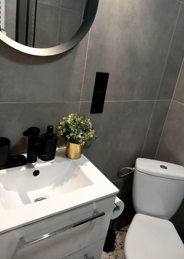Hola Apartamenty Legionow Łódź Buitenkant foto